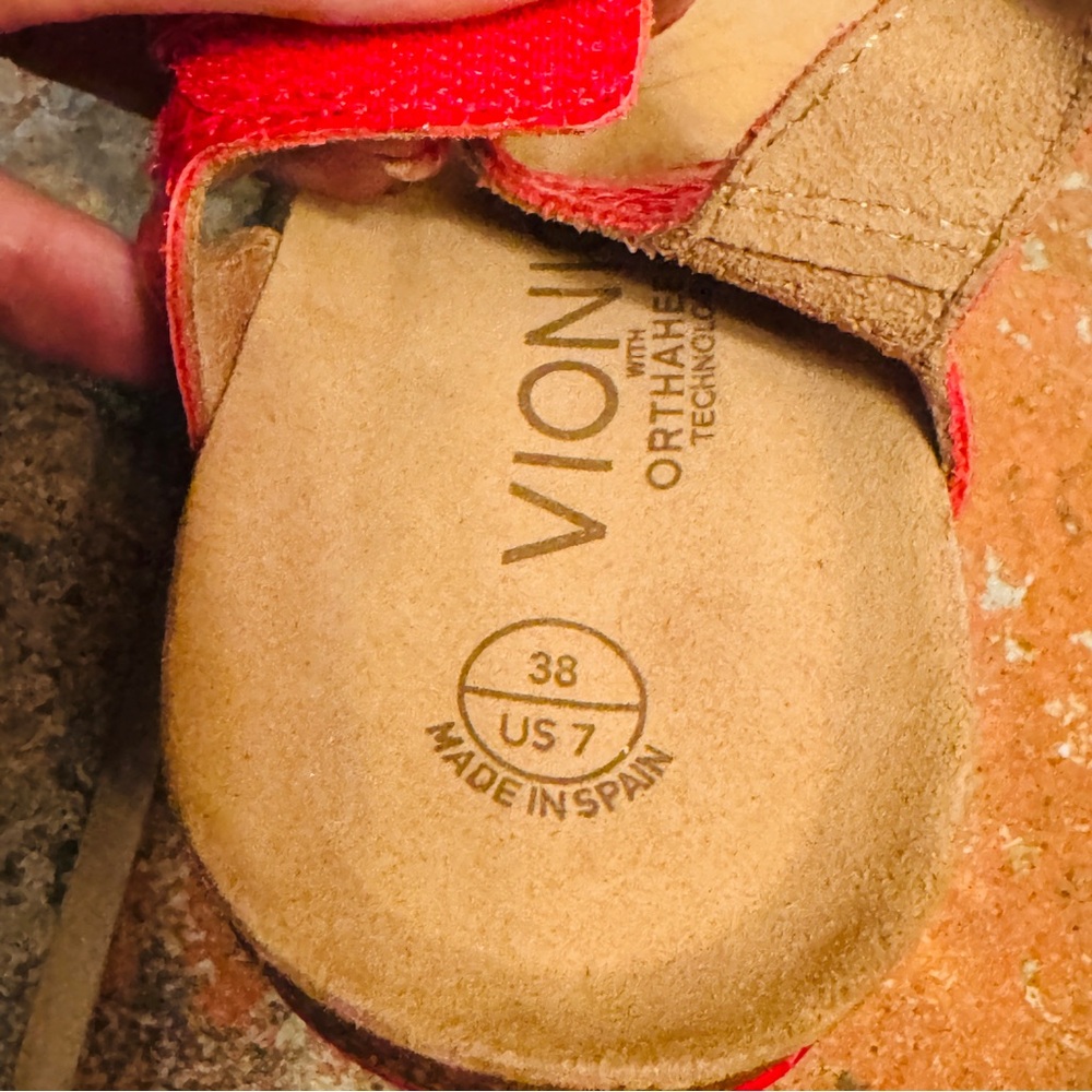 🌹Sassy Wedge, Made In Spain Vionic Ortho Red Leather Women's Adjustable Sandals! - Picture 12 of 14